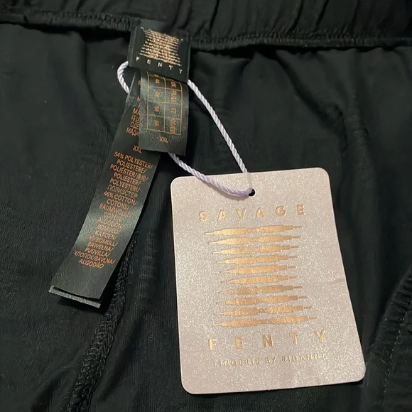 💙NWT Savage X Fenty Black Logo Boxer Shorts - Picture 4 of 6